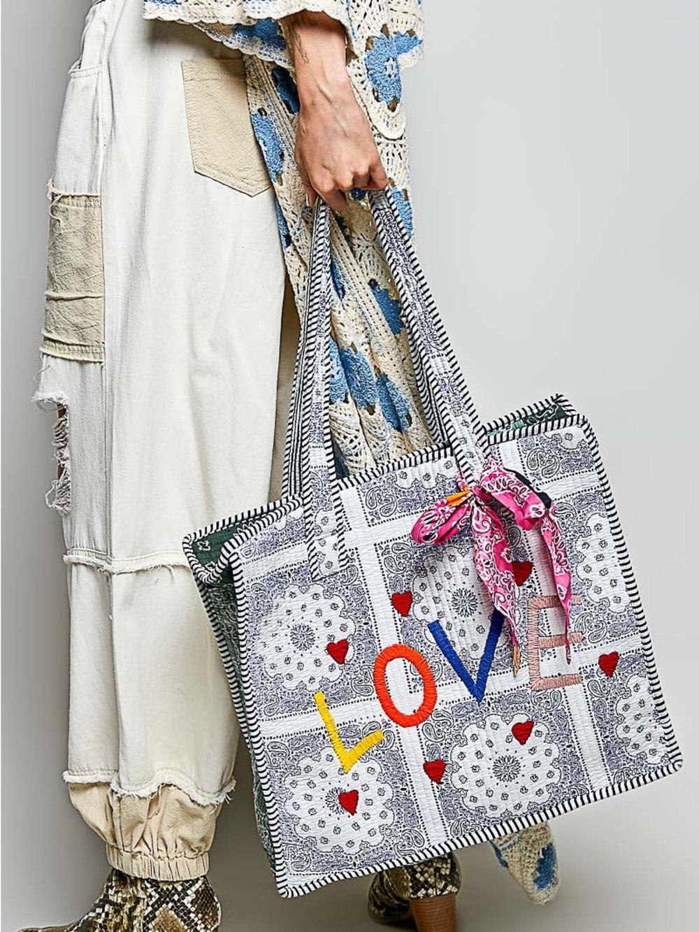POL Quilted Tote Bag Navy and White